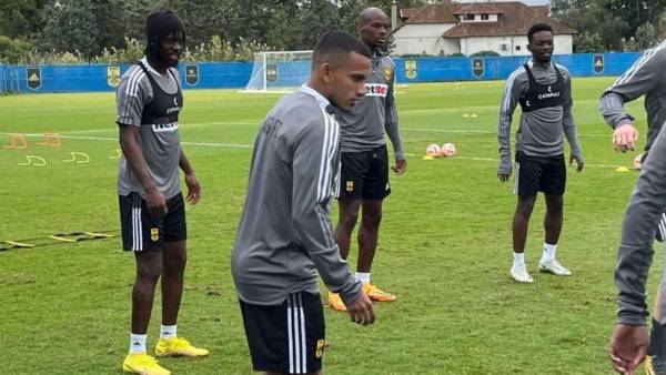 El hondureño mEdwin Rodríguez no ha visto acción en Grecia luego de cuatro fechas disputadas desde su arribo.