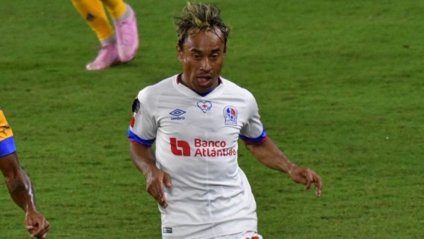 Troglio y su probable alineación: Olimpia va por definir el pase ante el Vida en el Nacional