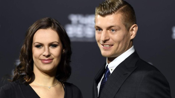 ¡QUÉ LINDO! Así se conforma el 11 del Real Madrid con novias y esposas de jugadores