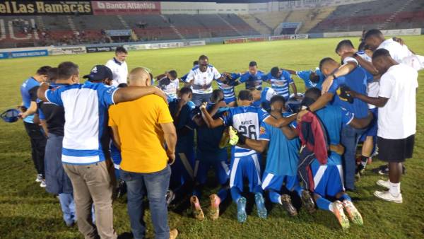 ¡Show en La Ceiba! Victoria se luce aplastando a los Lobos UPNFM para ganar su primer juego del Apertura