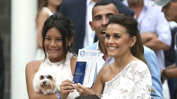 ¡IMPRESIONANTE! Así fue la espectacular y millonaria boda de Carlos Tévez