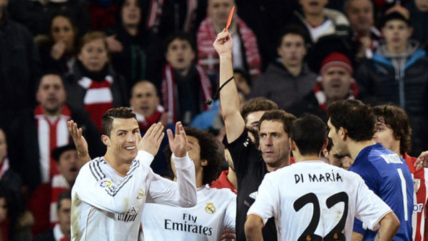 Castigan al árbitro que expulsó a Cristiano