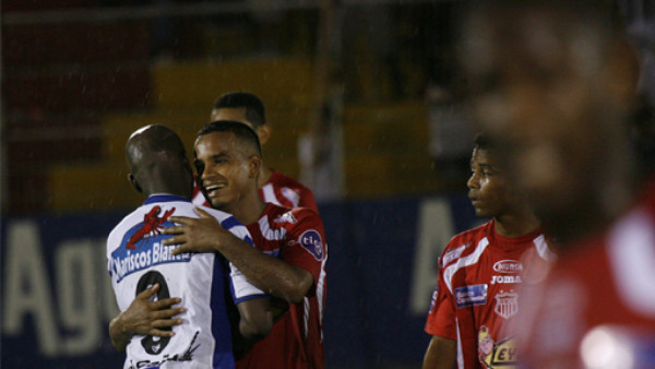 Empate en el clásico ceibeño