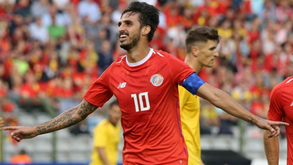 El 11 histórico de la Concacaf elegido por los seguidores de Fuera de Juego