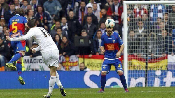 VIDEOL: Gol de Bale al Elche iba a 100 kilómetros por hora