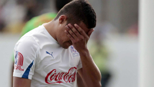 A Roger Rojas le exigen goles con gritos y silbidos