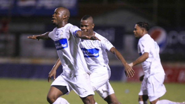 Platense se fogueará con Belice