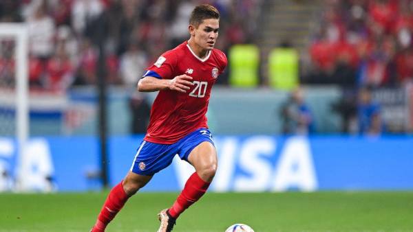 Brandon Aguilera es duda para el partido ante Honduras por el boleto a la Copa América.