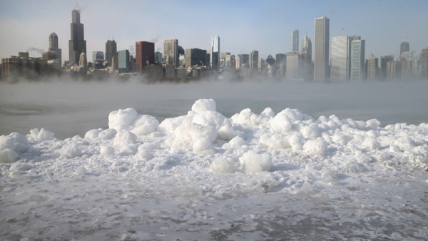 INFORME ESPECIAL: Intensa ola de frío paraliza parte de Estados Unidos