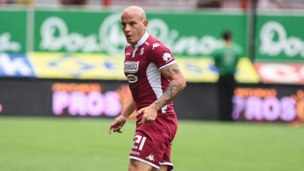 RUMORES Y FICHAJES: Un salvadoreño en el Dortmund; 'Fito' llegaría a Honduras y Lombardi es noticia