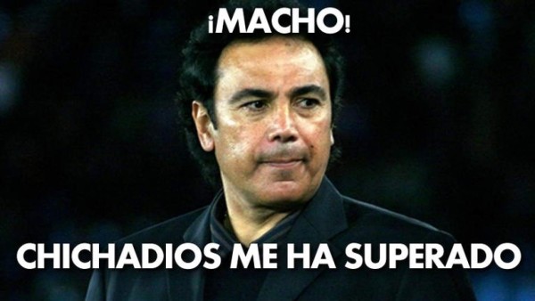 Chicharito Hernández maravilla con sus goles y arrasa en memes