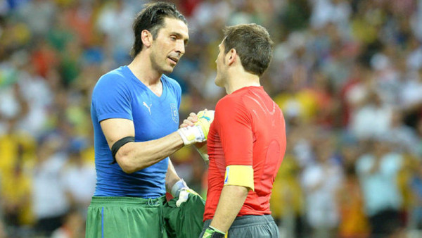 FIFA pide a selecciones que practiquen el 'Apretón de manos por la paz'