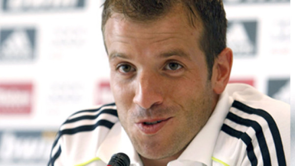 Van der Vaart, seguro de que jugará