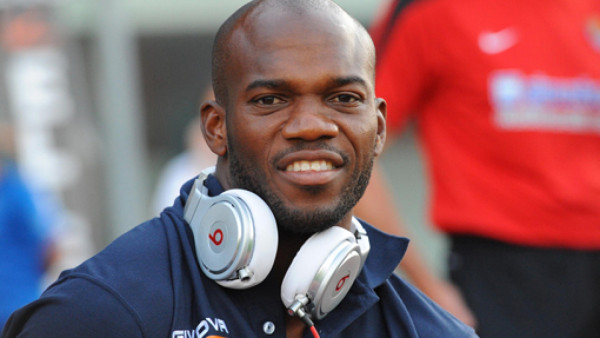 En la Serie B se interesan por David Suazo