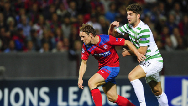 Celtic con pie y medio en fase de grupos