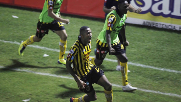 Real España, a la final en Honduras