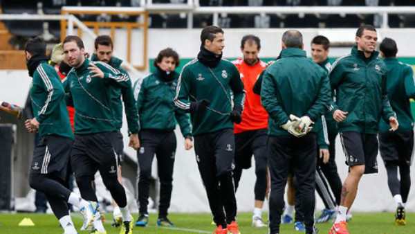 Pepe lesionado, es duda para el partido ante Galatasaray