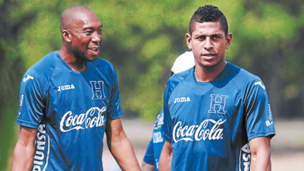 Jerry Palacios y Carlo Costly, química y goles en Honduras