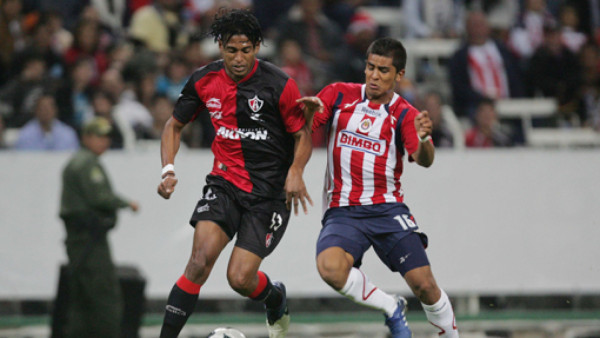 Carlo Costly jugaría ante el América