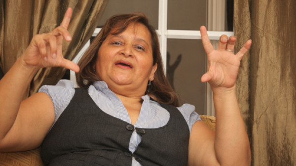 'Si llega tarde a casa, lo regaño': Mamá del Ro-Ro