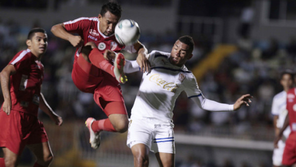 Olimpia sostiene un invicto de hierro