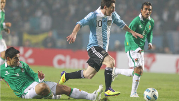 Bolivia arruina el debut de Argentina