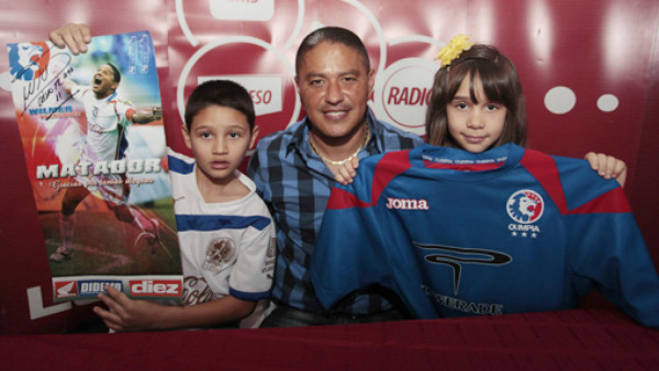 Locura por un autógrafo del 'Matador'