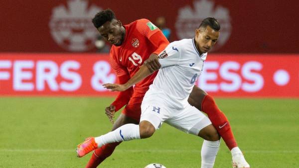 Honduras jugó un gran partido en Toronto y empató 1-1 a la Canadá de John Herdman.