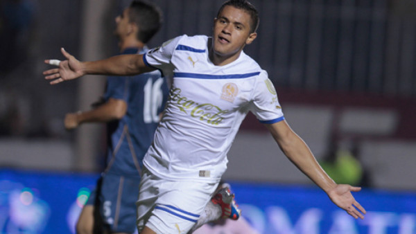 Roger Rojas, el mejor goleador vigente en el Olimpia