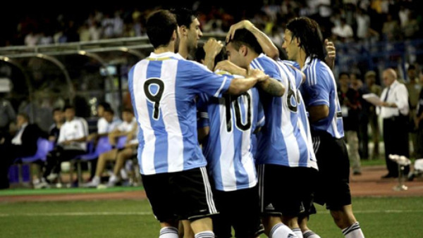 Argentina vuelve a ganar