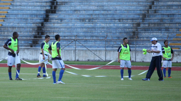 Sub-23 de Honduras entrenó completa