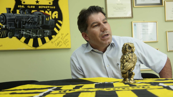 Mateo Yibrín niega problemas en Real España