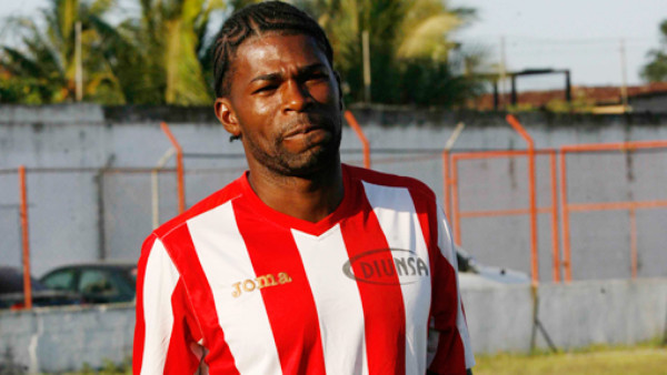 Barrios: 'Me disculparé con Bruschi, el golpe fue sin intención'