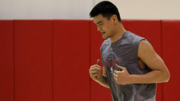 Yao Ming se retira del baloncesto