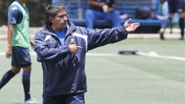'Pepe' Treviño sigue firme en Motagua