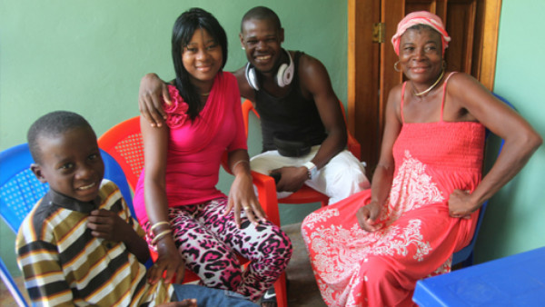 Familia de Marvin Chávez desea un gran juego del 'Hijo del Viento'