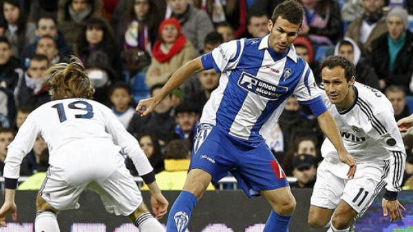 Real Madrid avanza sin problemas a octavos de la Copa del Rey