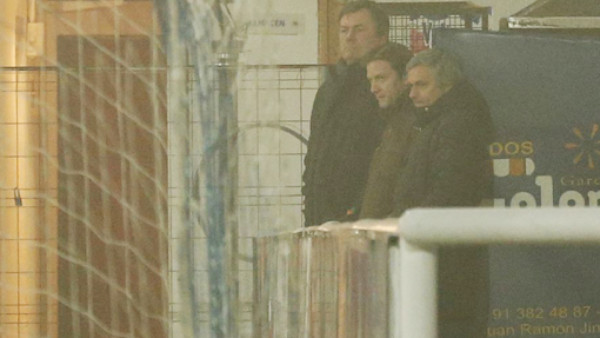 Mourinho vio entrenamiento de su hijo mientras se celebraba gala de FIFA