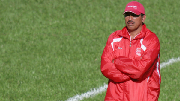 Carlos Martínez: 'Esperamos que se rescaten los seis puntos'