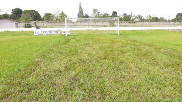 Nueva gradería, sala de conferencia y mejor cancha: Así va quedando el estadio de Tocoa