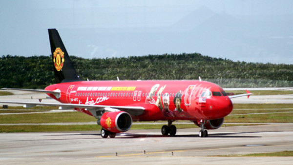 Vuelo del Manchester United a Alemania casi acaba en tragedia