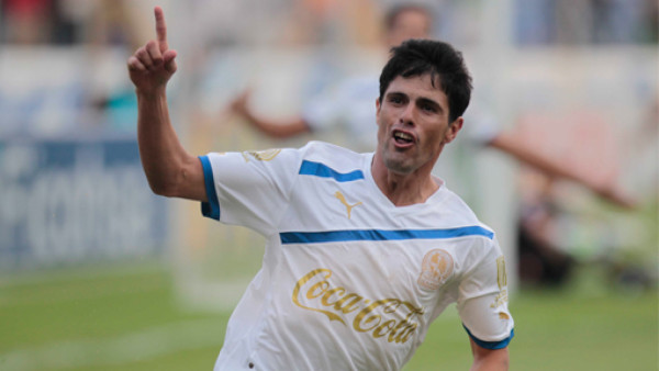 Bruschi quiere marcar por primera vez en el Olímpico