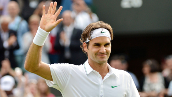 Federer no perdona y avanza en Wimbledon