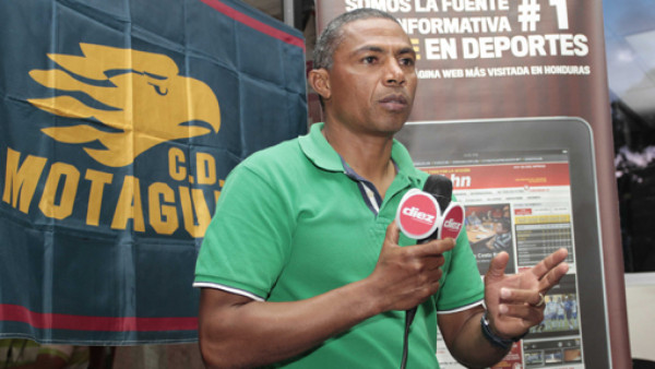 'Esto no sólo afecta a los técnicos, sino a la Selección Nacional'