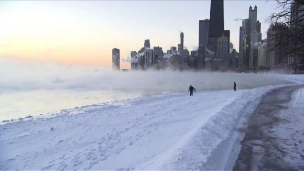 Las impresionantes imágenes que deja el vórtice polar que azota a Estados Unidos