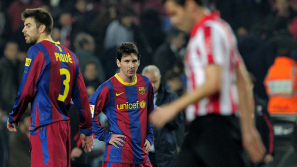 Athletic Bilbao frena al Barcelona