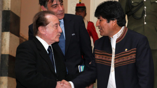 Fifa y Conmebol no convencieron a Evo