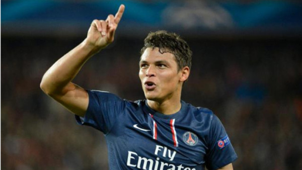 Jugador inglés llamó transexual a Thiago Silva del PSG