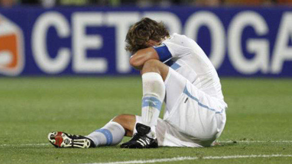 Diego Lugano: 'Corre peligro nuestra clasificación al Mundial'