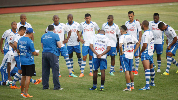 Honduras afinó detalles para enfrentar a Venezuela